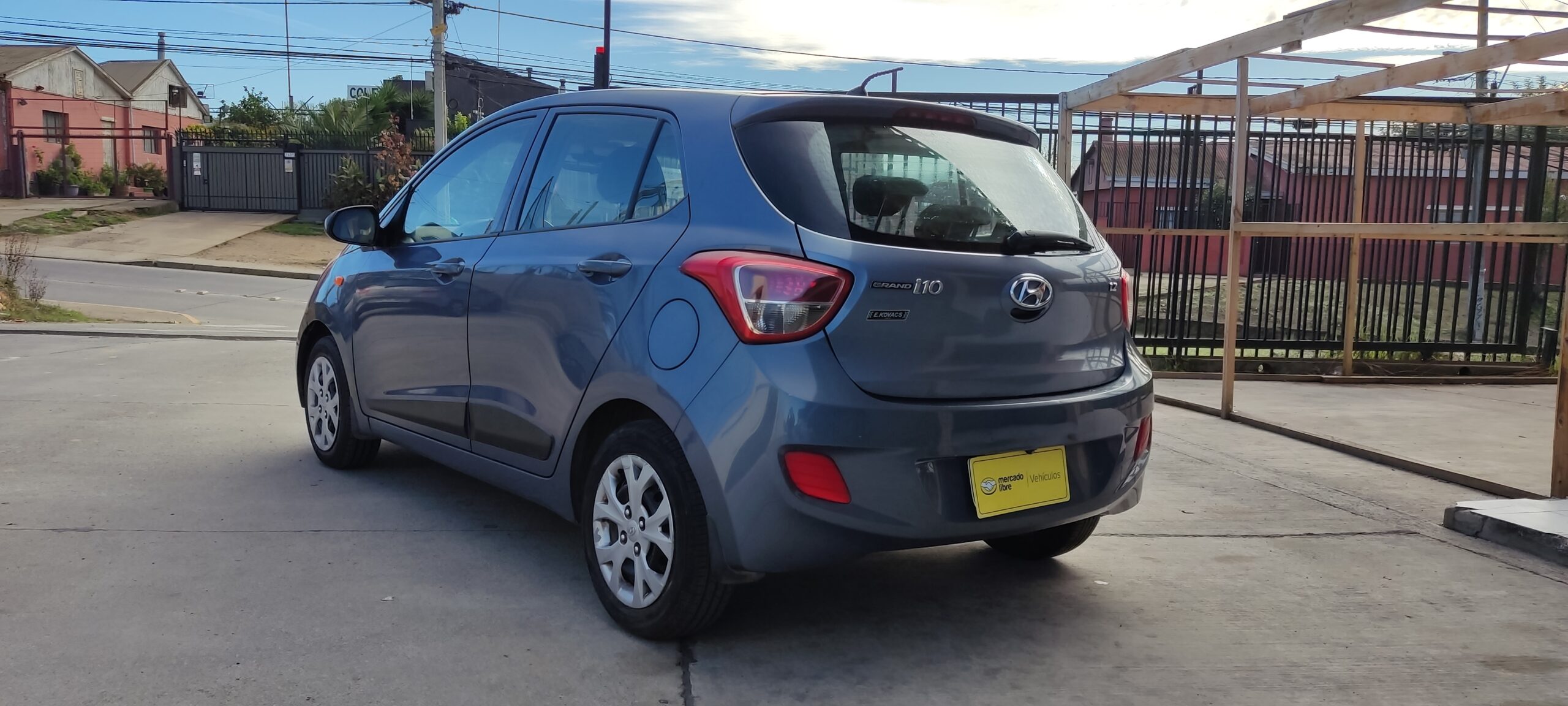 Hyundai – GRAND I10 BA GLS 1.2 – 2016