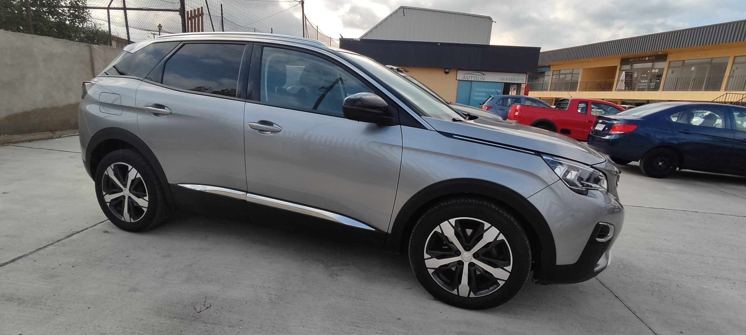 Peugeot – 3008 ALLURE 1.6 AUT – 2018