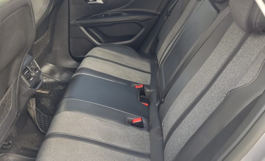 Peugeot – 3008 ALLURE 1.6 AUT – 2018