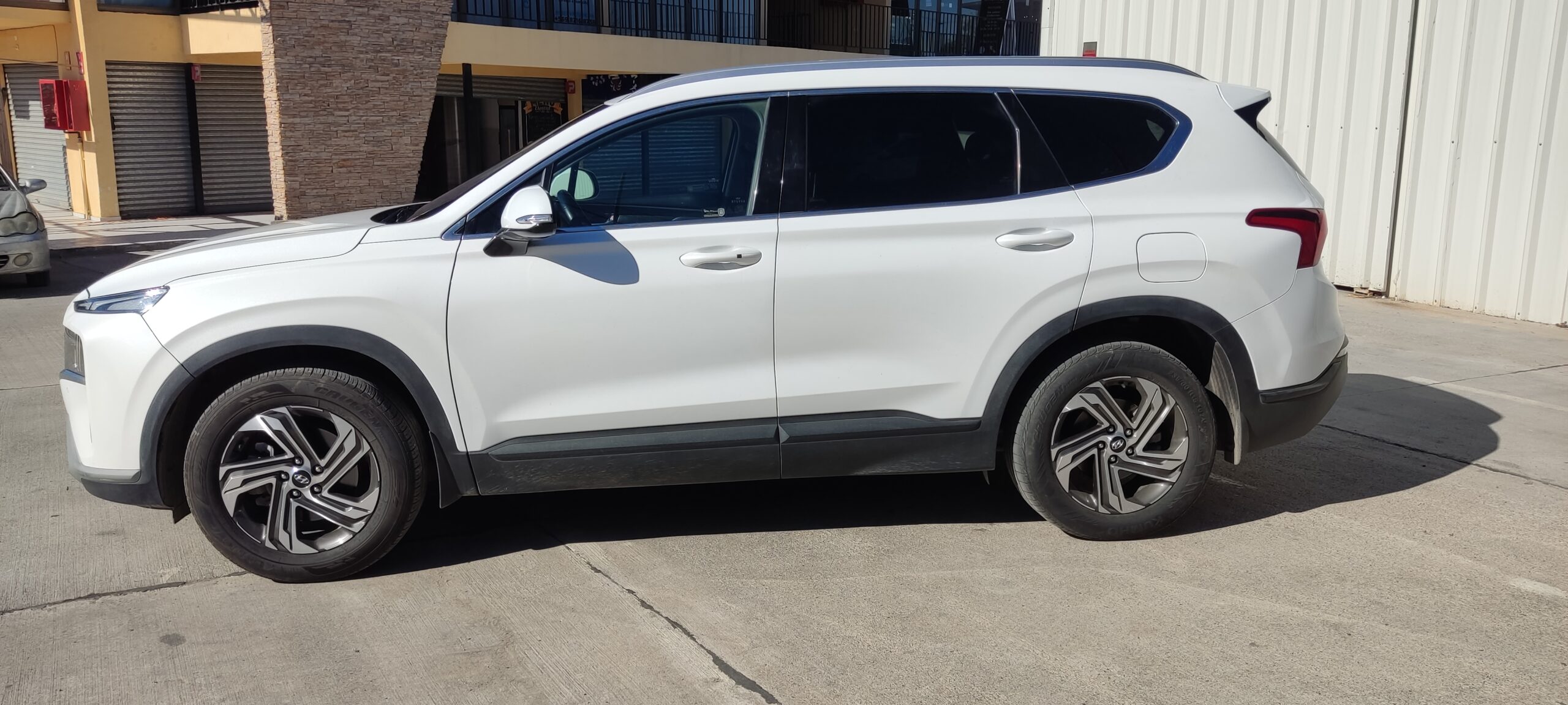 Hyundai – SANTA FE 2.5 AT VALUE – 2022